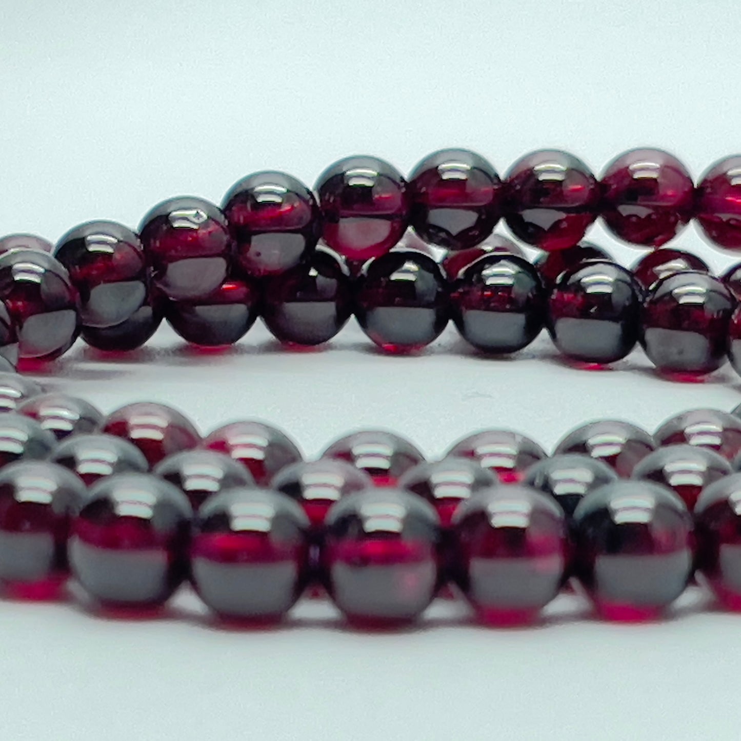 Stonelry High Quality Natural Garnet Beaded Bracelet (6+mm)
