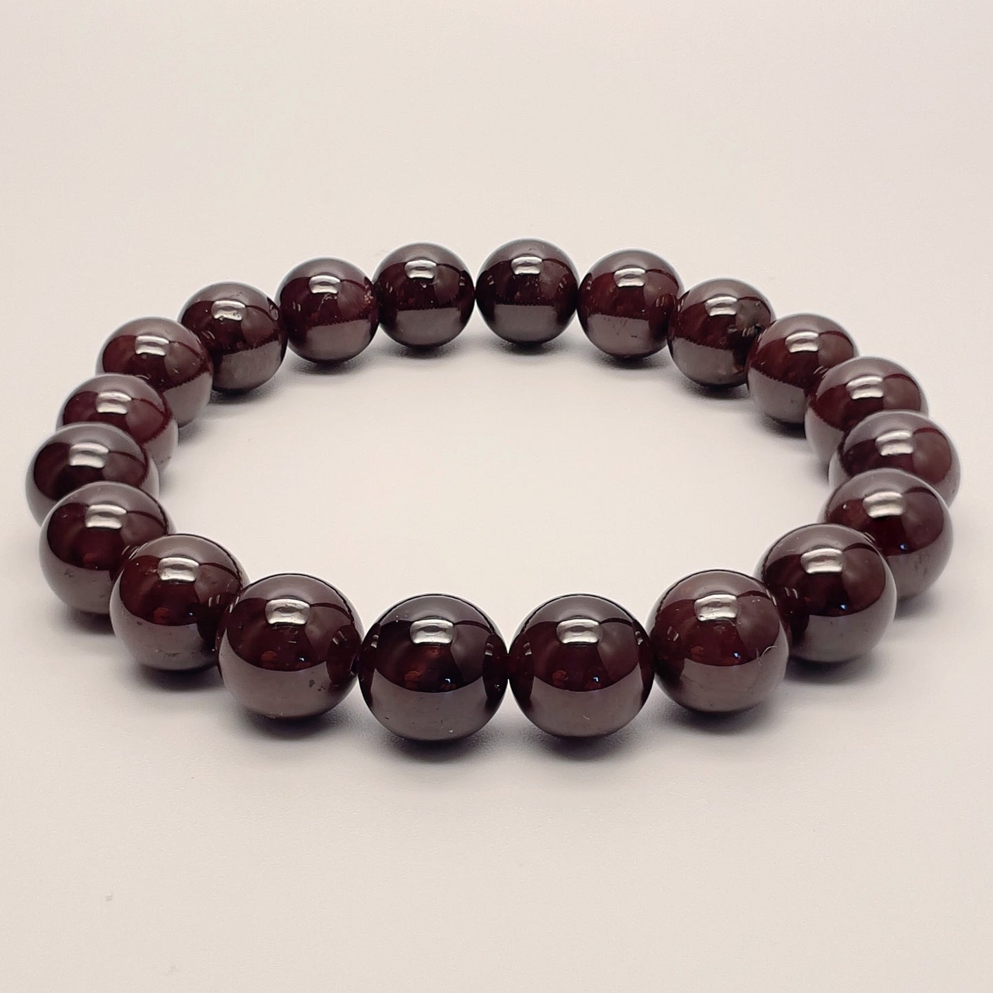 Stonelry High Quality Natural Garnet Beaded Bracelet (10+mm)