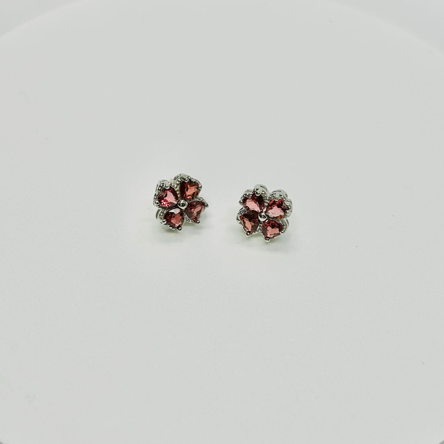 Stonelry Garnet Stud Earrings - Crimson Clover