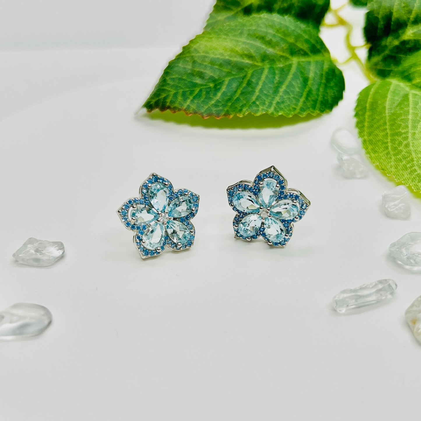 Stonelry Blue Topaz Stud Earrings and Ring Set - Snowflake Blossoms