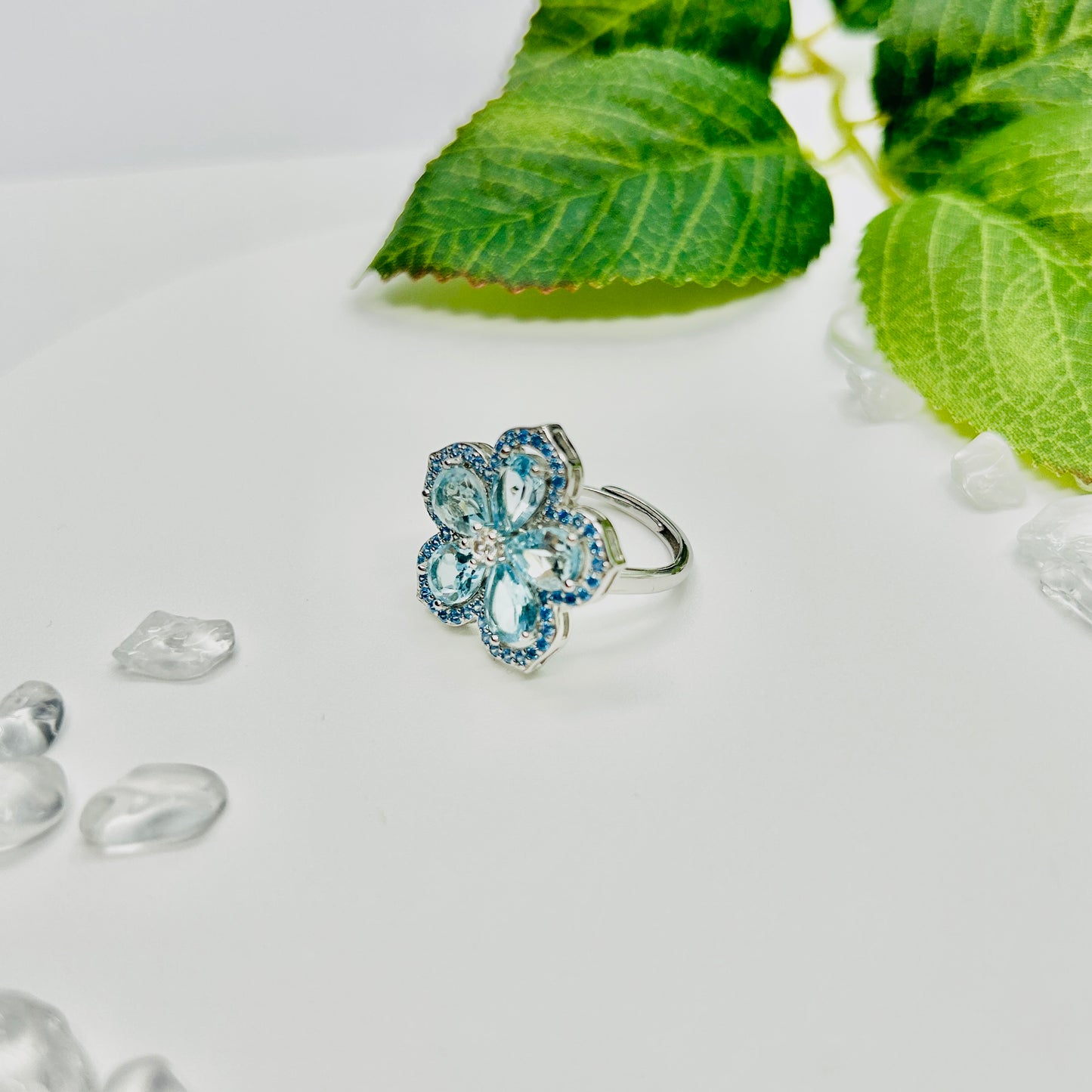 Stonelry Blue Topaz Stud Earrings and Ring Set - Snowflake Blossoms