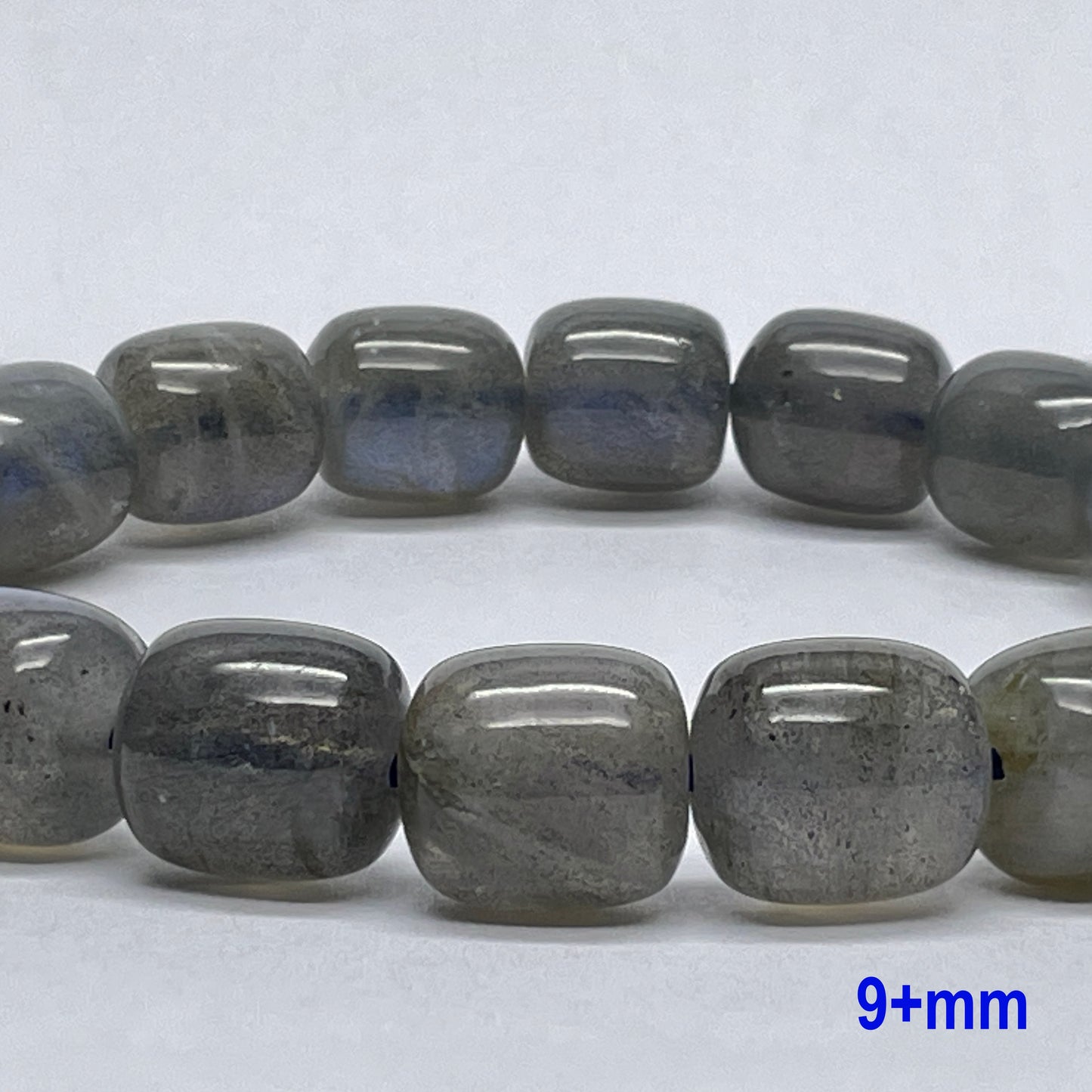 Stonelry Natural Gray Moonstone Beaded Bracelet (7 to 9+mm)