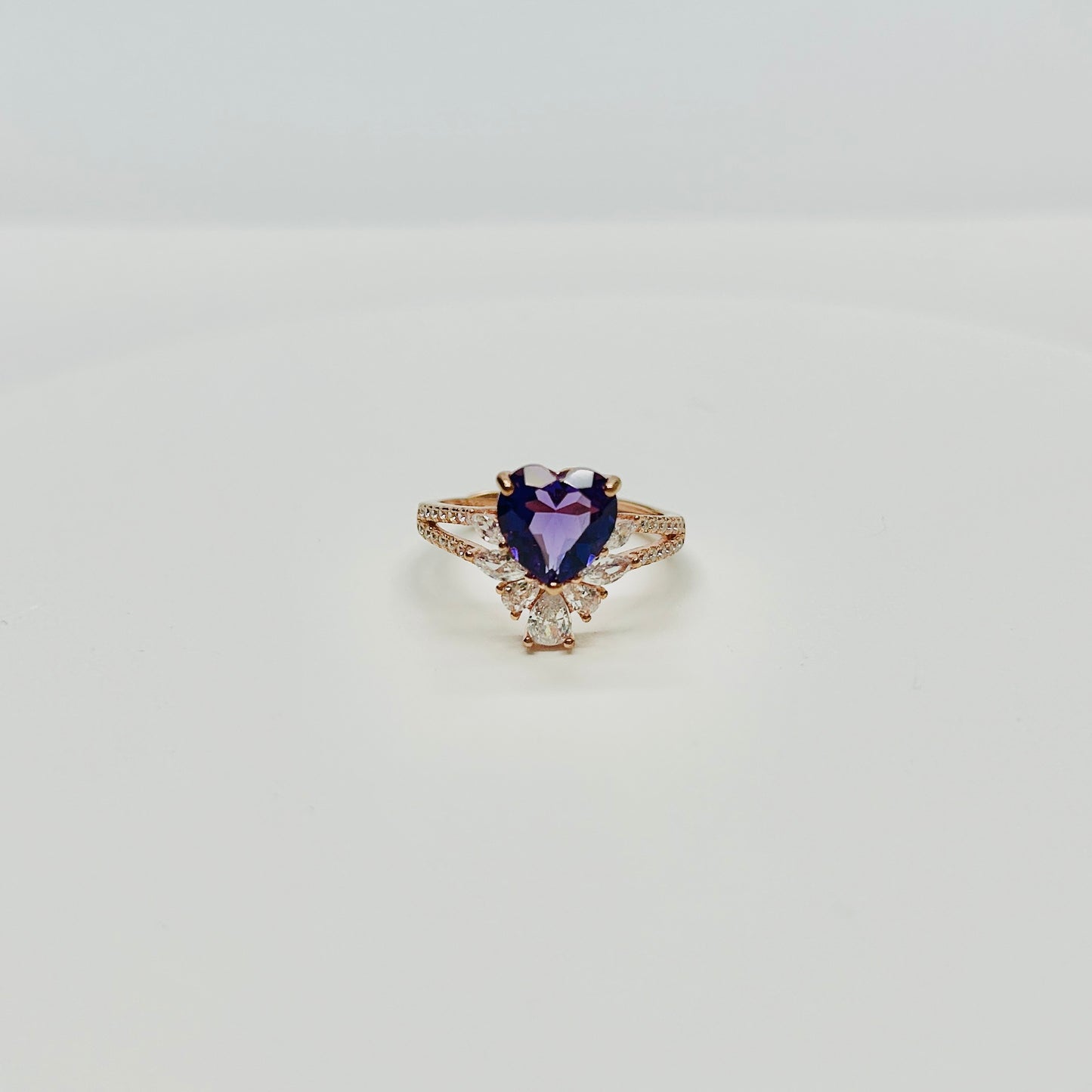 Stonelry Amethyst Ring - Heart-Cut Cocktail Ring