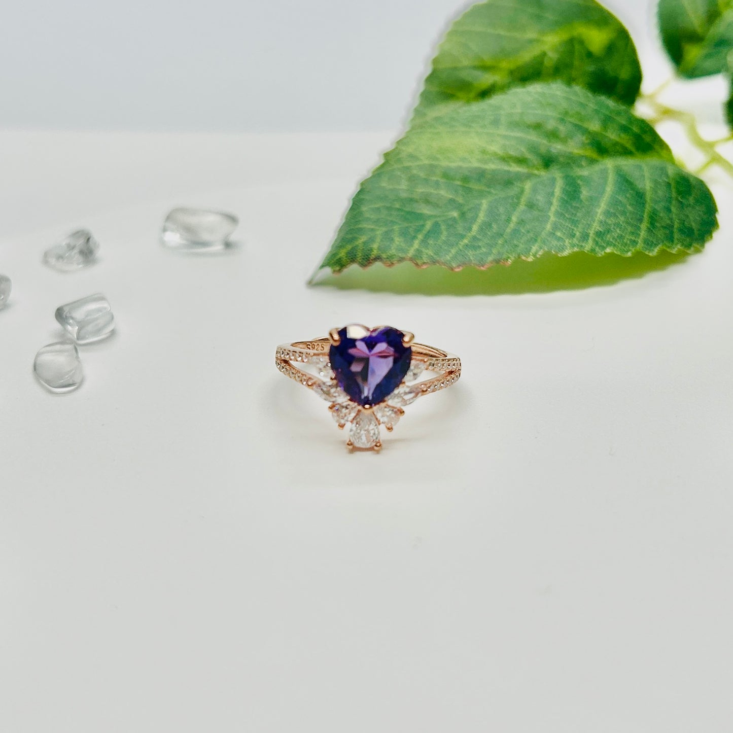 Stonelry Amethyst Ring - Heart-Cut Cocktail Ring