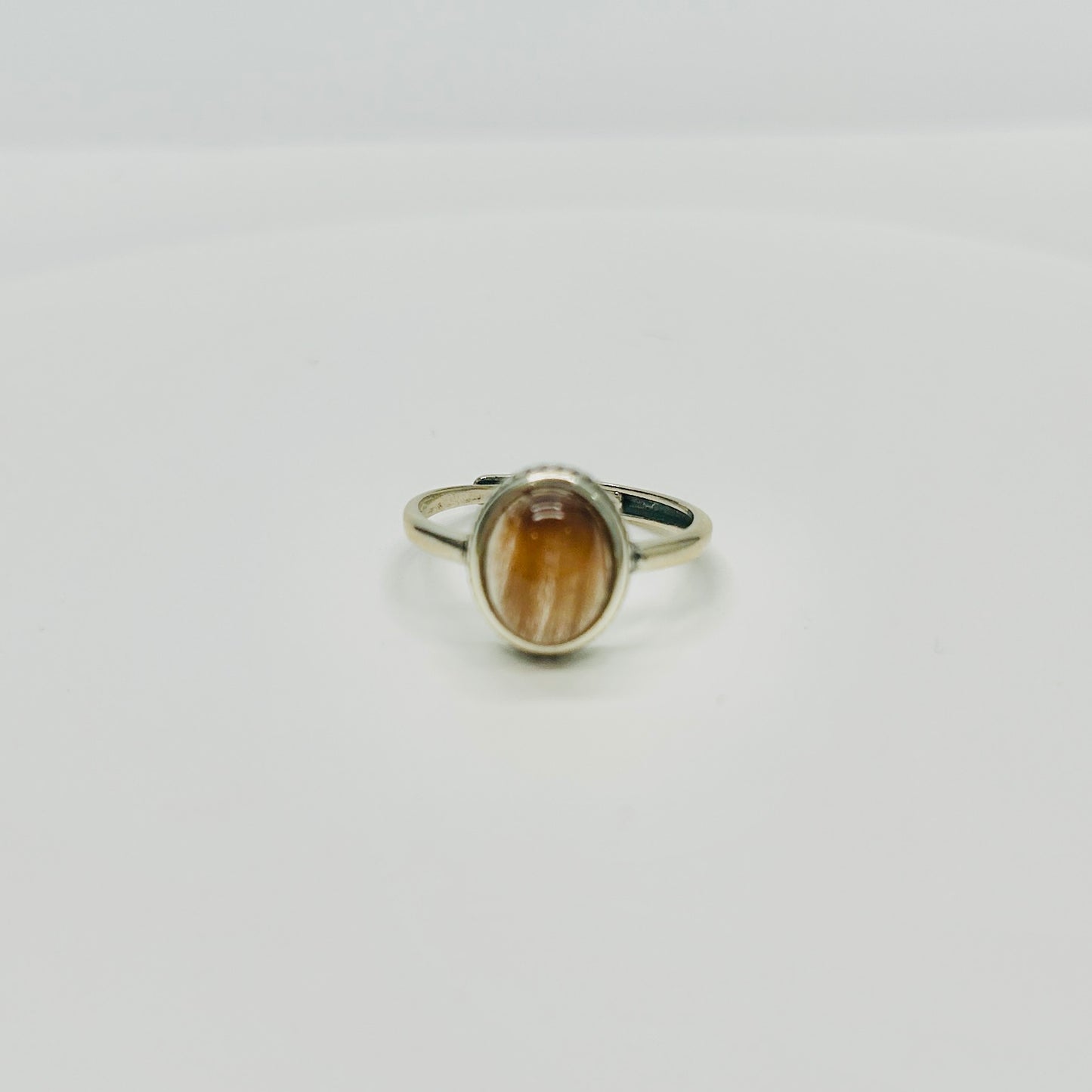 Stonelry Rutilated Quartz Ring - Oval-Cut Solitaire Ring