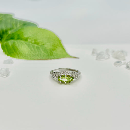 Stonelry Olivine Ring - Marquise-Cut Cluster Ring