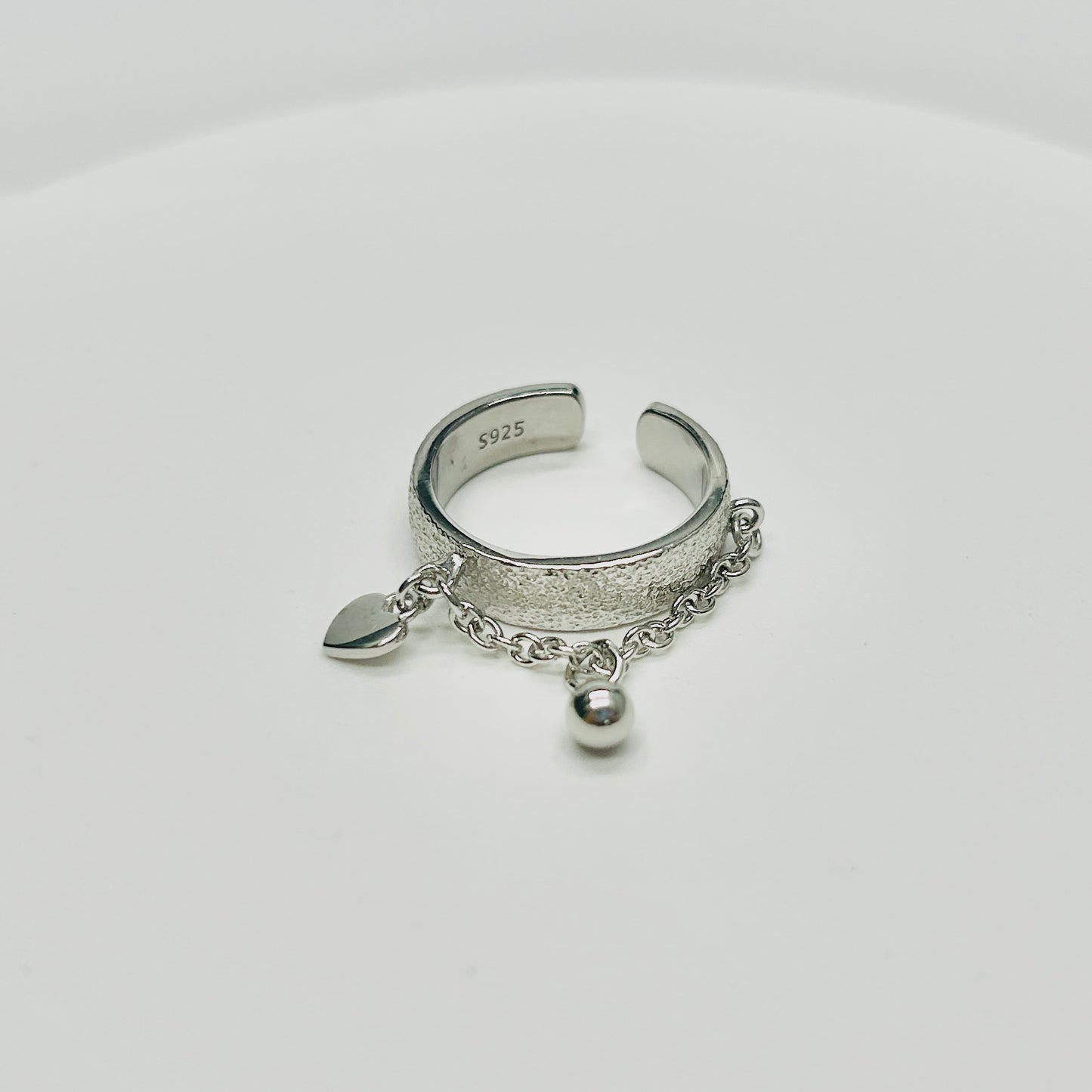 Stonelry Silver Ring - Chained Heart Open Ring